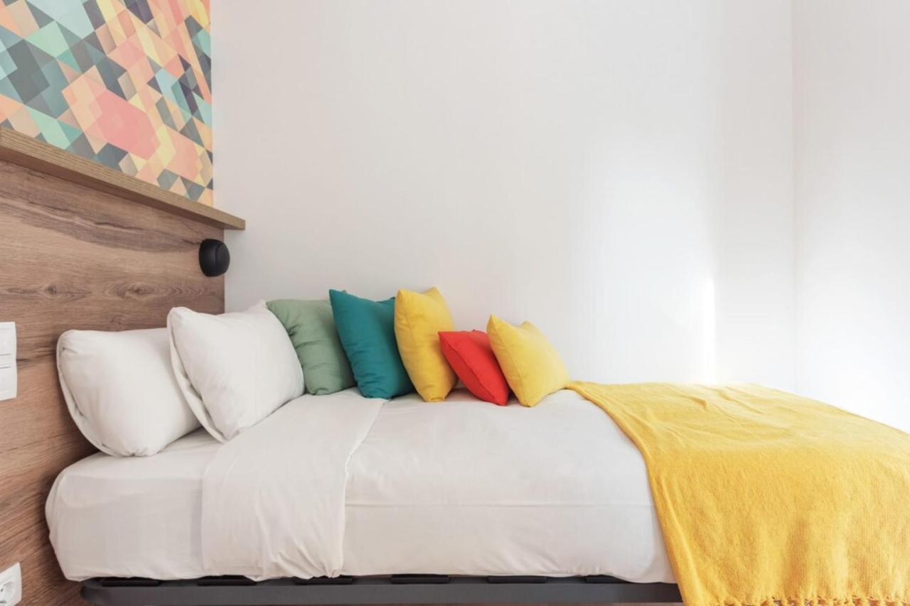 Apartment Incredible Design 2 Bedroom In Centro Madrid